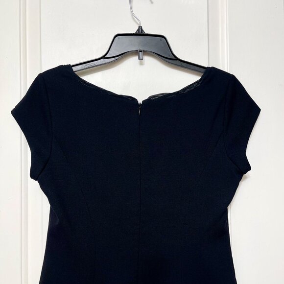 Cabi Scoop Neck Knee-Length Sheath Dress in Black Size 6 - Picture 7 of 8